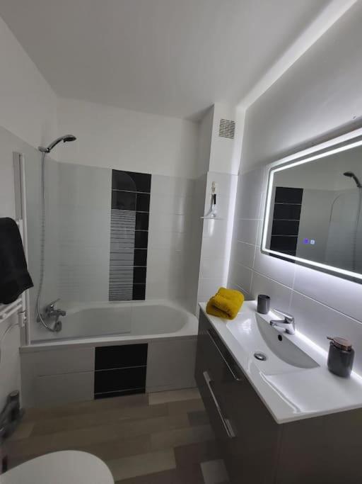 Studio "La Parenthese", A 50 Metres De La Plage Saint-Quay-Portrieux Buitenkant foto